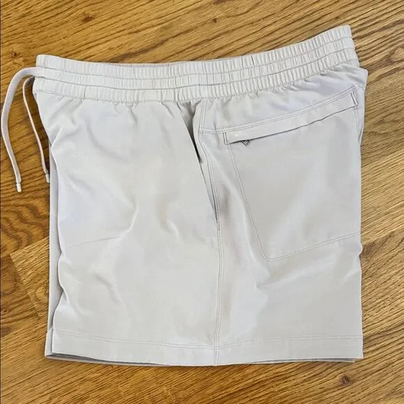 Patagonia Women’s Lightweight Drawstring Shorts – Size Small – light mauve - Picture 9 of 9